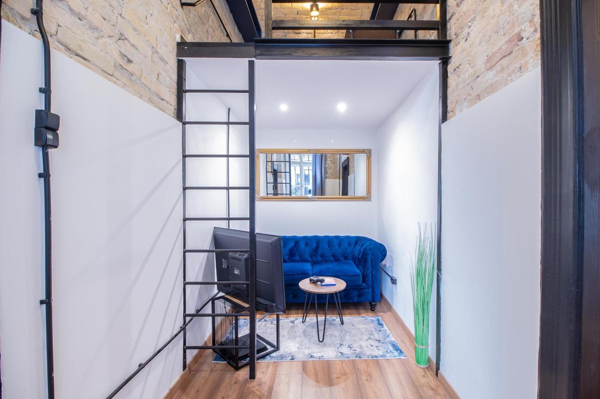 Corvin Loft Apartment Budapest Bagian luar foto