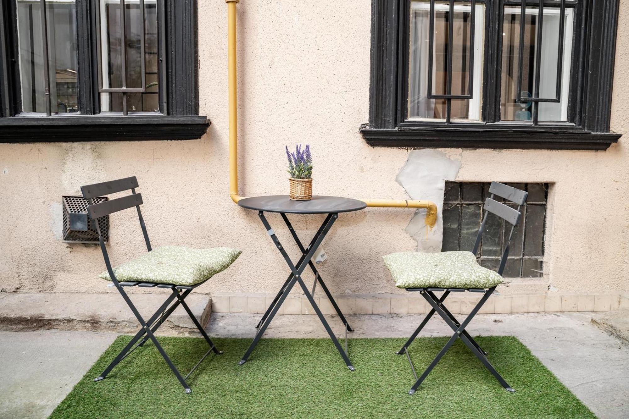 Corvin Loft Apartment Budapest Bagian luar foto